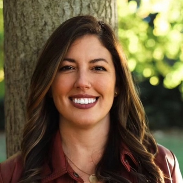 Photo of Andrea Hannah