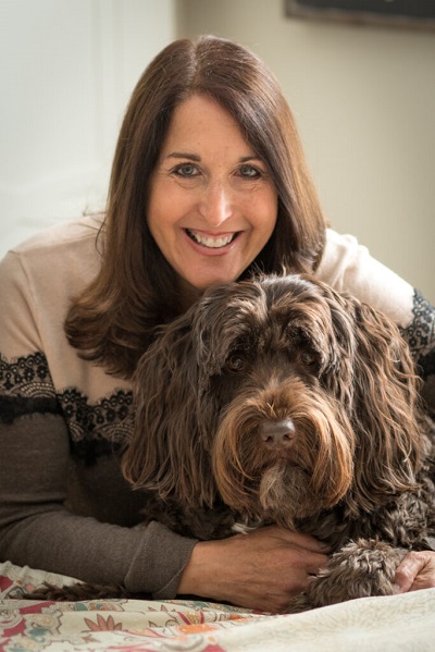 Photo of Suzanne Jacobs Lipshaw