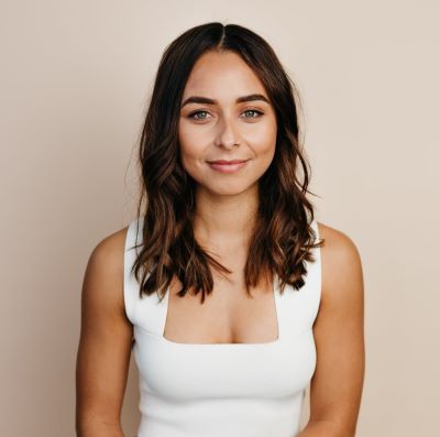 Photo of Brooke Blurton